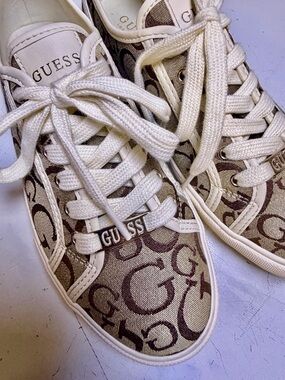 Guess Monogram Sneakers in Cream and Brown